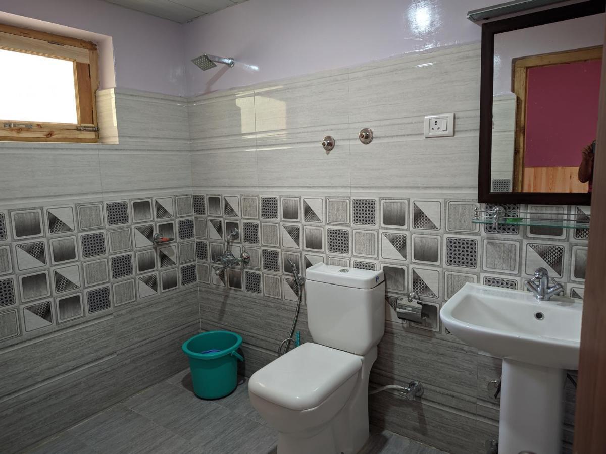 Chandan Guest House Лех Екстериор снимка
